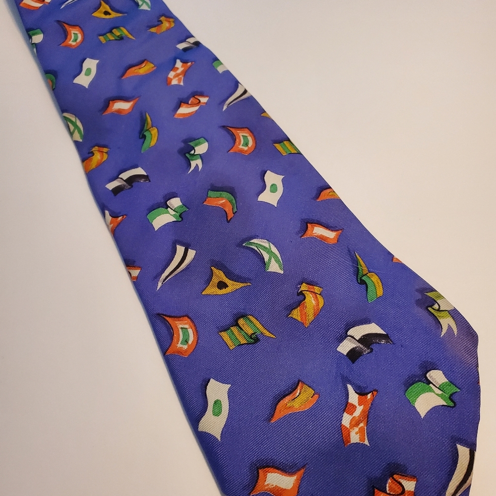 Mens blue Abercrombie tie